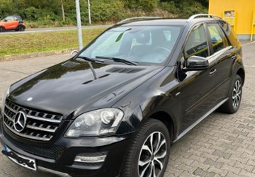 Mercedes-Benz ML 350 244.000 km 15.500 &euro; Idstein 65510