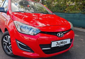 Hyundai i20 108.900 km 2.800 &euro; Wiesbaden 55252