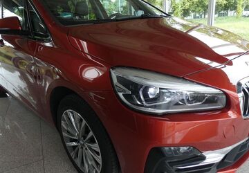 BMW 220 95.403 km 18.999 &euro; Mainz 55120
