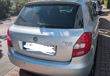 Skoda Fabia 77.500 km 5.499 &euro; Griesheim 64347