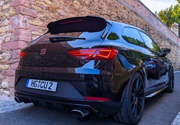 Seat Leon 76.999 km 23.750 &euro; Eschborn 65750
