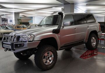 Nissan Patrol 73.000 km 38.900 &euro; Grolsheim 55459