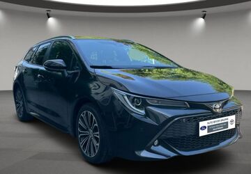 Toyota Corolla 28.500 km 17.990 &euro; Wiesbaden 65203