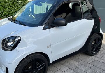 Smart ForTwo 37.000 km 10.250 &euro; Mörfelden-Walldorf 64546