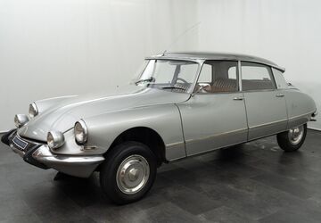Citroen DS 6.000 km 48.900 &euro; Grolsheim 55459