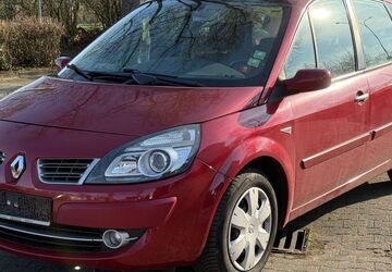 Renault Scenic 225.566 km 2.298 &euro; Rüsselsheim 65428