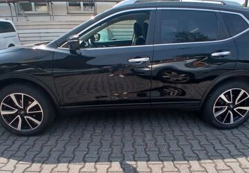 Nissan X-Trail 159.000 km 8.900 &euro; Rüsselsheim 65428