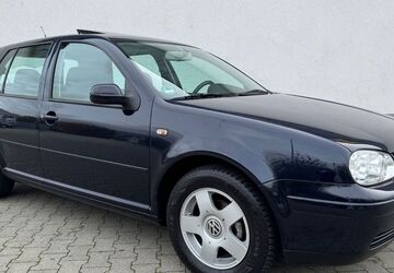 VW Golf 99.600 km 3.350 &euro; Rüsselsheim 65428