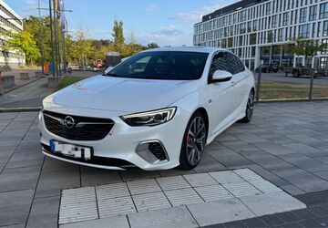 Opel Insignia 167.000 km 15.300 &euro; Flörsheim am Main 65439