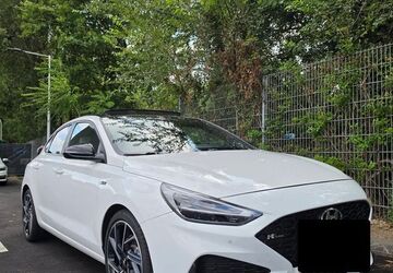 Hyundai i30 65.200 km 17.000 &euro; Laubenheim 55130