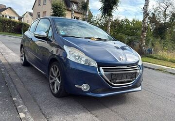 Peugeot 208 144.000 km 4.699 &euro; Wiesbaden 65197