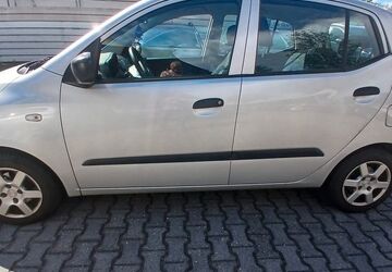 Hyundai i10 119.700 km 2.500 &euro; Rüsselsheim 65428