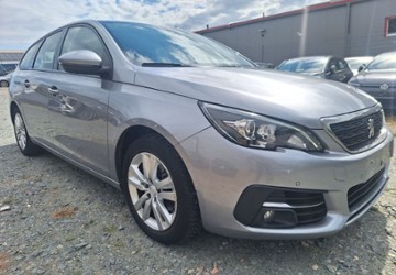 Peugeot 308 140.000 km 8.687 &euro; Kelkheim 65779