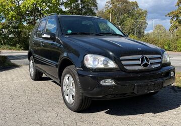 Mercedes-Benz ML 270 140.000 km 9.800 &euro; Rüsselsheim 65428