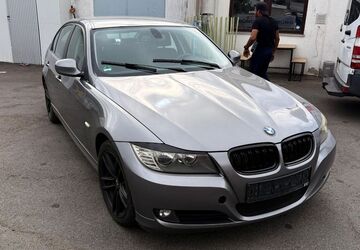 BMW 318 217.000 km 2.900 &euro; Hofheim am Taunus 65719