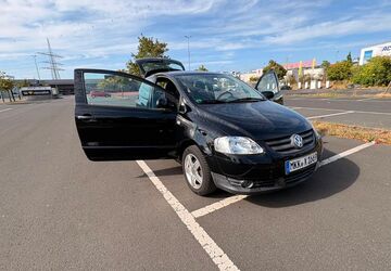 VW Fox 104.000 km 2.300 &euro; Raunheim 65479