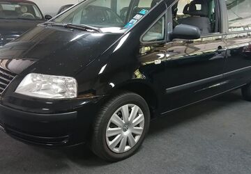 VW Sharan 282.000 km 2.300 &euro; Rüsselsheim 65428