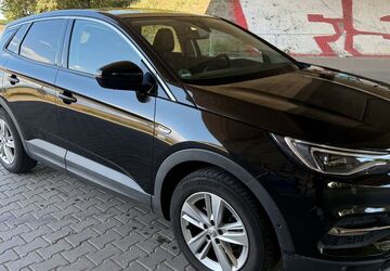 Opel Grandland (X) 53.000 km 12.850 &euro; Nieder Olm 55268