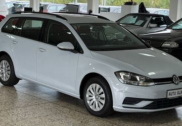 VW Golf 131.000 km 8.950 &euro; Rüsselsheim 65428