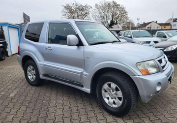 Mitsubishi Pajero 107.000 km 14.900 &euro; Mainz-Kostheim 55246