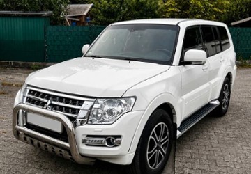 Mitsubishi Pajero 118.000 km 29.990 &euro; Nauheim 64569