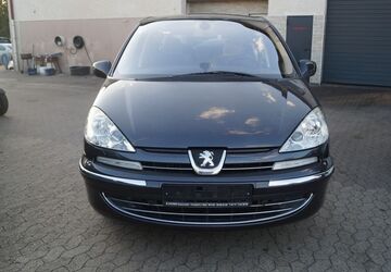Peugeot 807 155.000 km 4.890 &euro; Ingelheim 55218