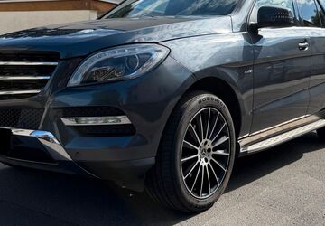 Mercedes-Benz ML 350 222.000 km 16.700 &euro; Taunusstein 65232