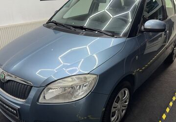 Skoda Fabia 175.435 km 2.750 &euro; Wiesbaden 65207