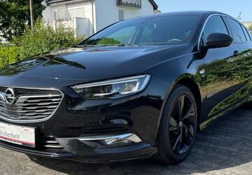 Opel Insignia 145.000 km 12.990 &euro; Rüsselsheim am Main 65428