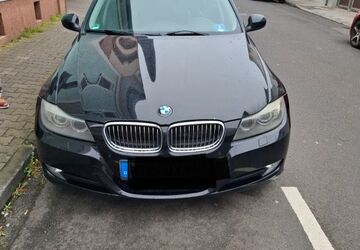BMW 320 330.000 km 3.500 &euro; Kriftel 65830