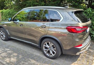 BMW X5 178.500 km 30.700 &euro; Kronberg 61476