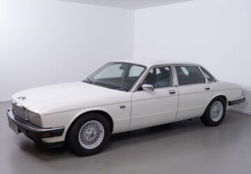 Jaguar XJ40 152.813 km 16.900 &euro; Grolsheim 55459