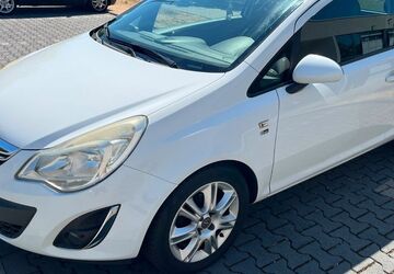 Opel Corsa 163.000 km 2.300 &euro; Kelkheim 65779