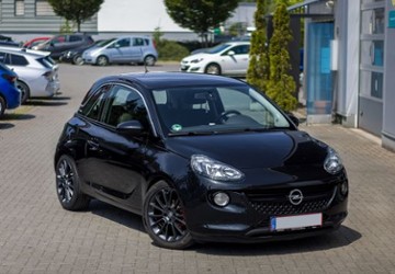 Opel Adam 126.000 km 5.799 &euro; Bad Schwalbach 65307