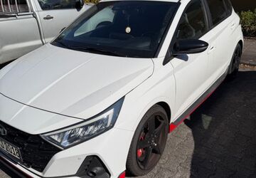 Hyundai i20 56.613 km 21.600 &euro; Kronberg 61476