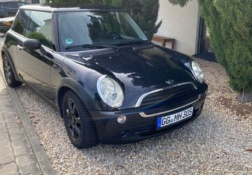 Mini ONE 187.000 km 2.900 &euro; Rüsselsheim am Main 65428