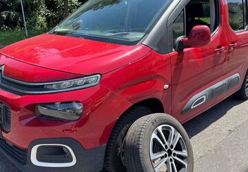 Citroen Berlingo 143.000 km 10.599 &euro; Eppstein 65817