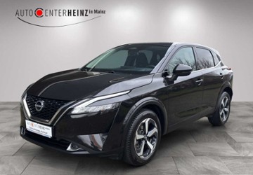 Nissan Qashqai 82.233 km 21.900 &euro; Mainz 55120