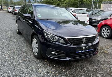 Peugeot 308 105.000 km 6.599 &euro; Wiesbaden 65197