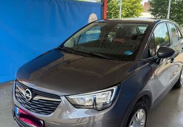 Opel Crossland (X) 128.000 km 7.400 &euro; Wiesbaden 65183