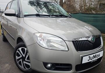 Skoda Fabia 142.093 km 3.500 &euro; Wiesbaden 55252
