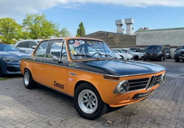 BMW 2002 99.000 km 39.999 &euro; Wiesbaden 65201