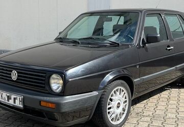 VW Golf 174.000 km 3.999 &euro; Liederbach 65835