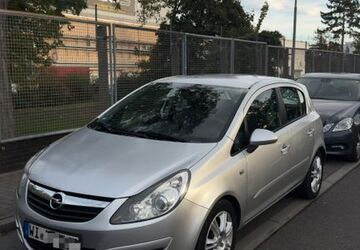 Opel Corsa 147.877 km 2.800 &euro; Wiesbaden 65203