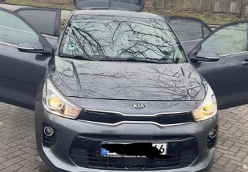 Kia Rio 112.000 km 10.000 &euro; Wiesbaden 65205