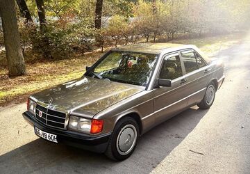 Mercedes-Benz 190 235.000 km 5.999 &euro; Rüsselsheim 65428