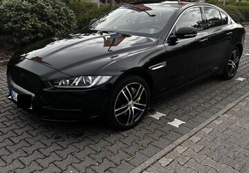 Jaguar XE 142.000 km 9.900 &euro; Wiesbaden 65203