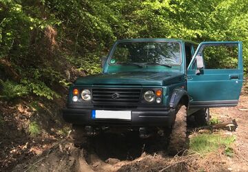 Suzuki SJ Samurai 45.872 km 4.900 &euro; Mainz 55122