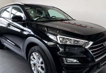 Hyundai TUCSON 95.000 km 15.900 &euro; Hofheim-Wallau 65719