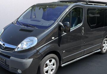 Opel Vivaro 209.000 km 13.490 &euro; Hochheim am Main 65239